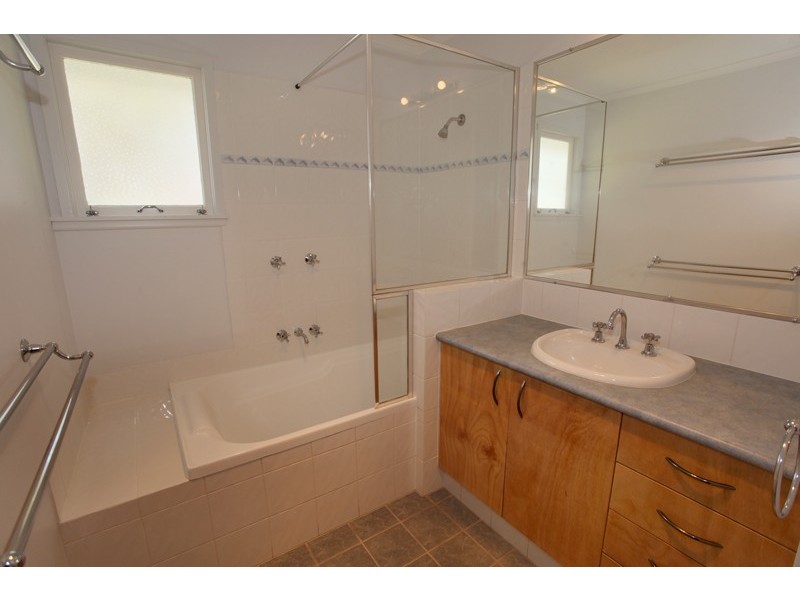 19 Brookes Street, Nambour QLD 4560