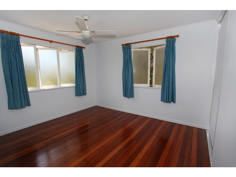 19 Brookes Street, Nambour QLD 4560