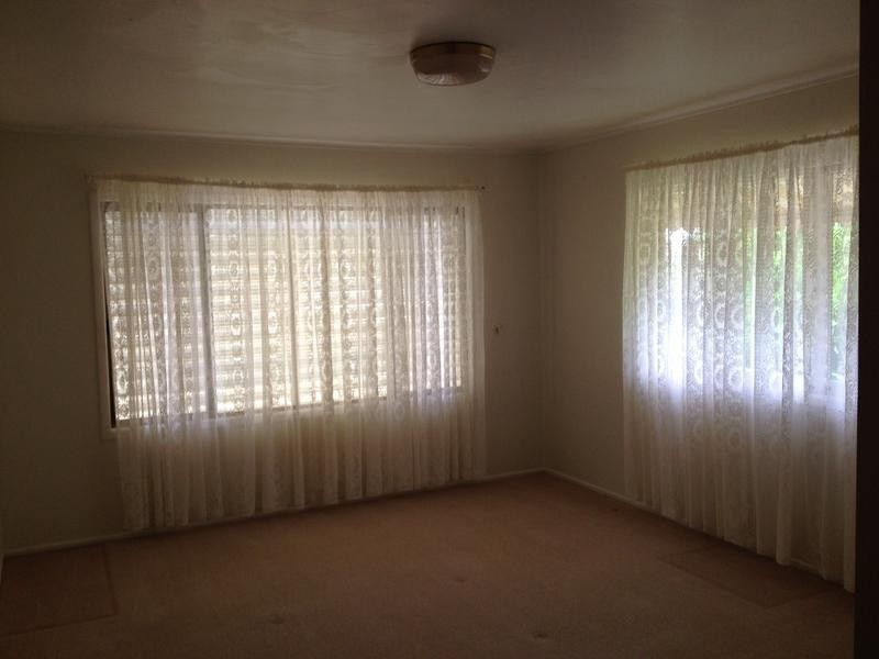 9 Crescent Drive, Nambour QLD 4560