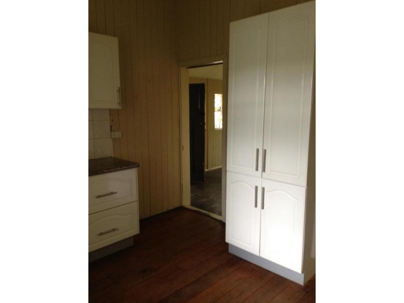 14 Washington Street, Nambour QLD 4560