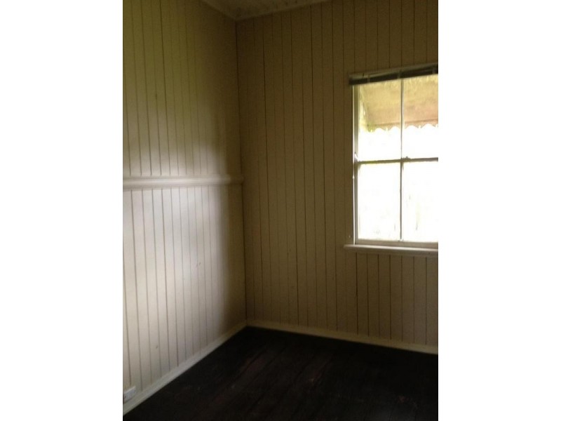 14 Washington Street, Nambour QLD 4560