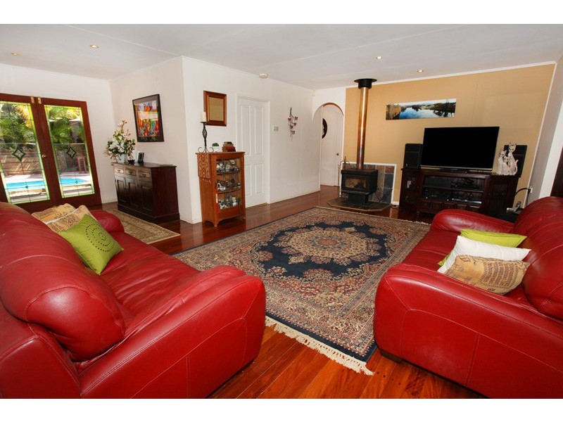 9 Bega Street, Nambour QLD 4560