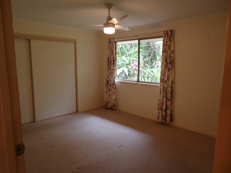 25 Lachlan Avenue, Nambour QLD 4560