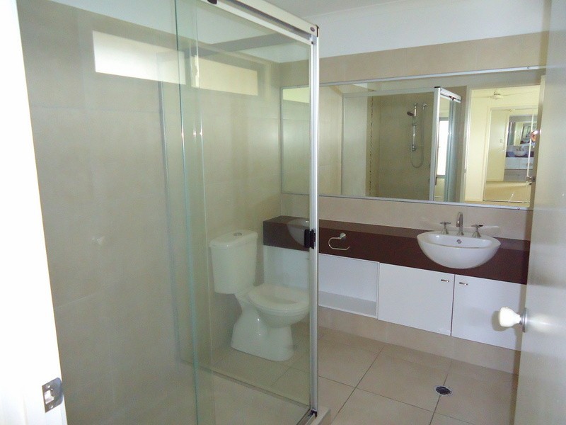 2/10 Mt Pleasant Road, Nambour QLD 4560