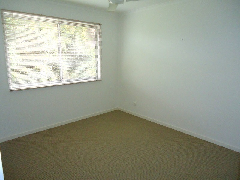 2/10 Mt Pleasant Road, Nambour QLD 4560