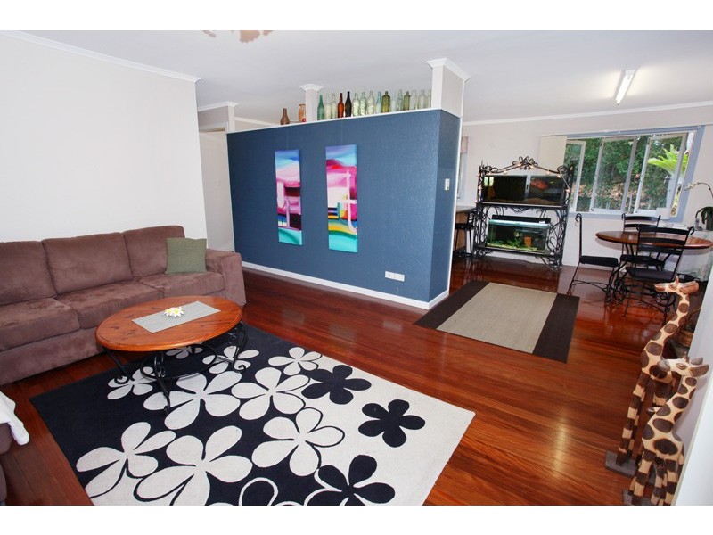 4 Nichols Street, Nambour QLD 4560