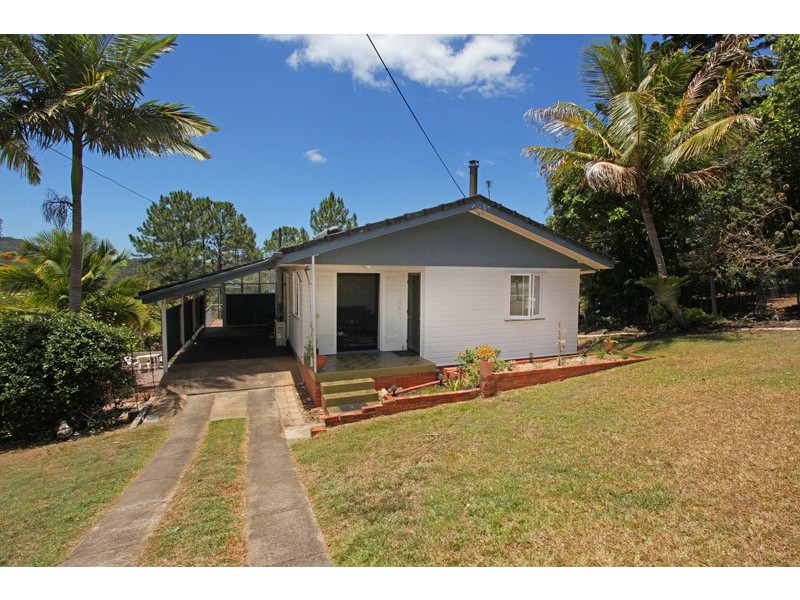 4 Nichols Street, Nambour QLD 4560