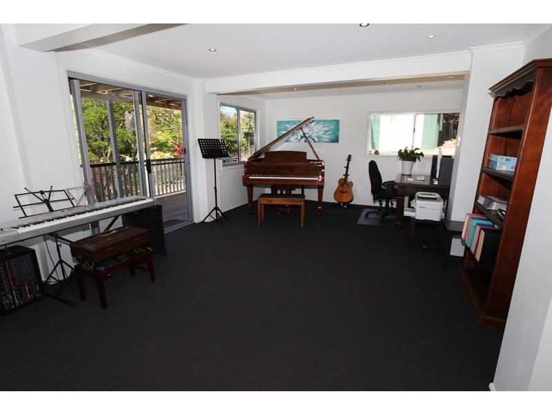 4 Nichols Street, Nambour QLD 4560