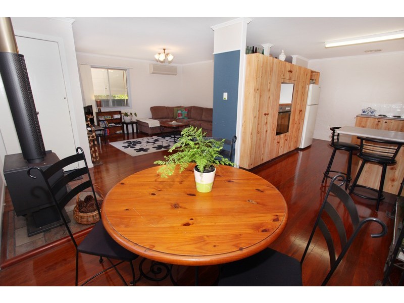 4 Nichols Street, Nambour QLD 4560