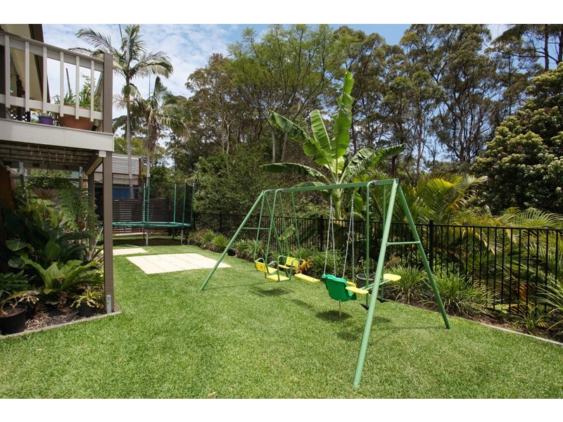 17 Spring Myrtle Avenue, Nambour QLD 4560
