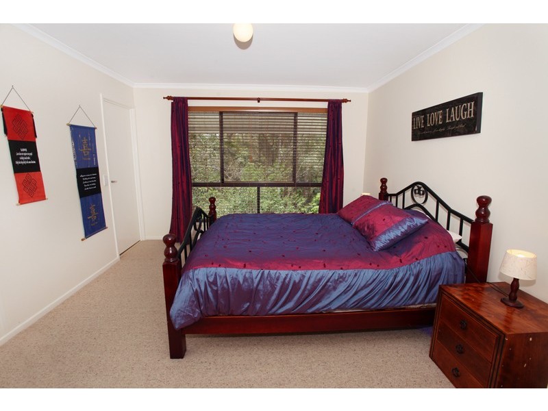 17 Spring Myrtle Avenue, Nambour QLD 4560
