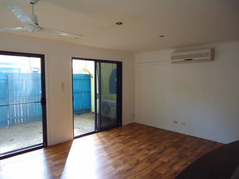 1/21 Low Street, Yandina QLD 4561