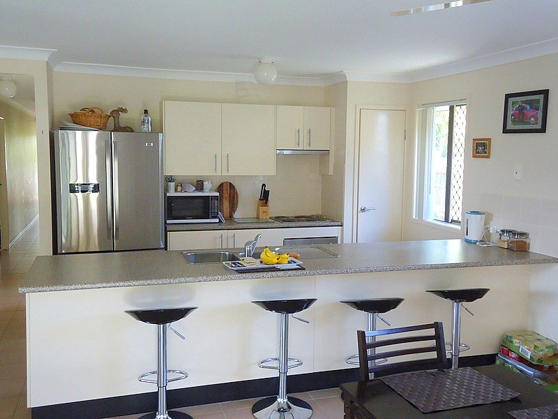 17 Vincent Drive, Nambour QLD 4560