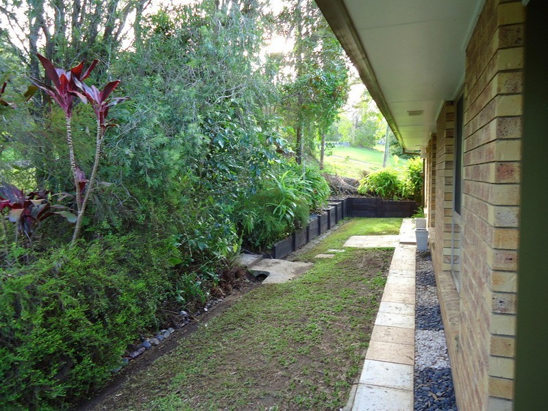 10 Flinders Avenue, Nambour QLD 4560