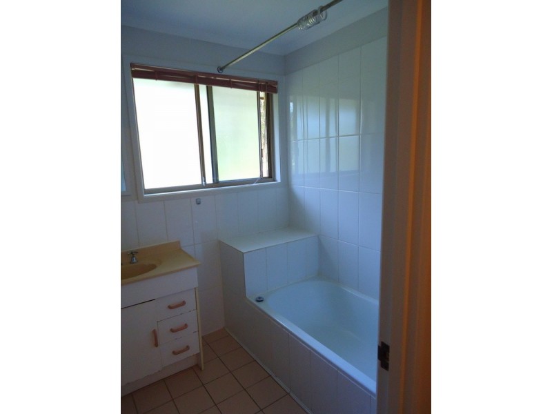 10 Flinders Avenue, Nambour QLD 4560