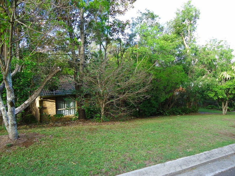 10 Flinders Avenue, Nambour QLD 4560