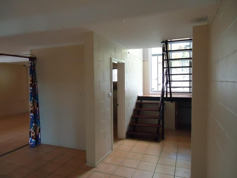 6 Savilles Road, Nambour QLD 4560