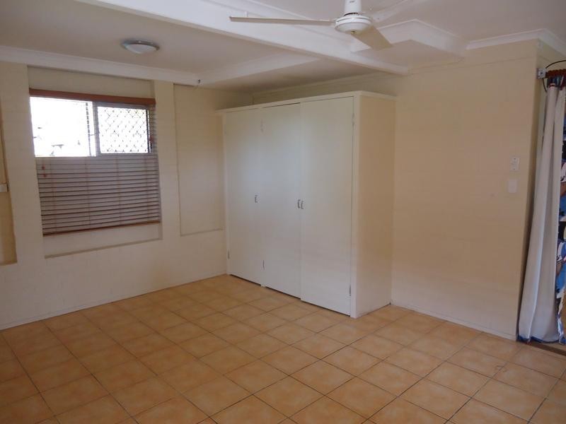 6 Savilles Road, Nambour QLD 4560