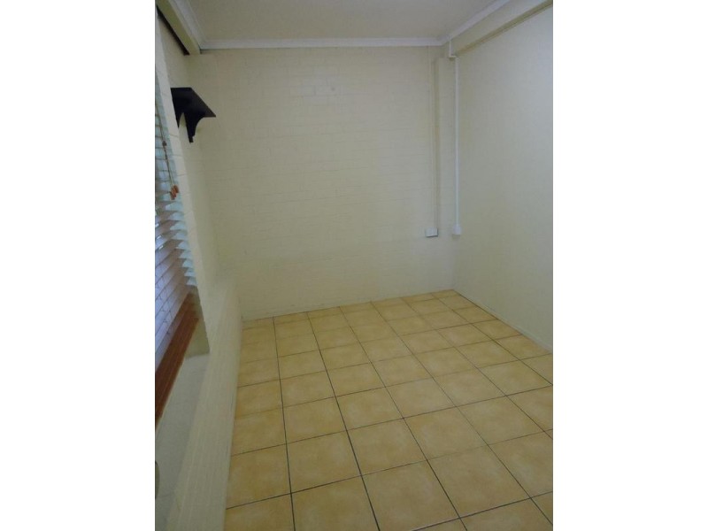 6 Savilles Road, Nambour QLD 4560