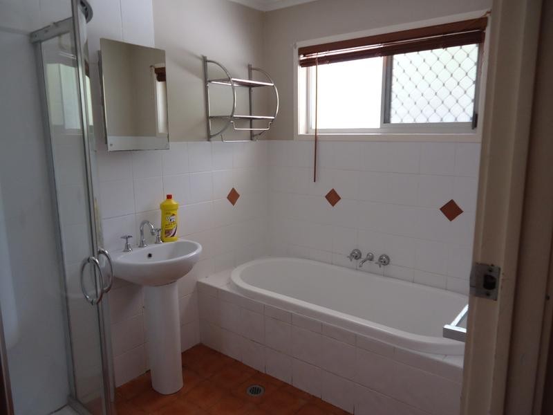 6 Savilles Road, Nambour QLD 4560