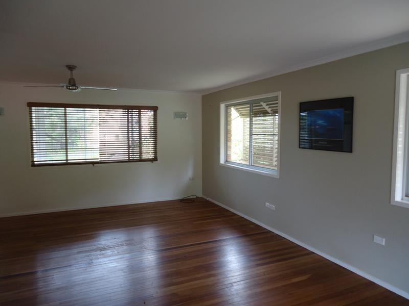 8 Douglas Street, Nambour QLD 4560