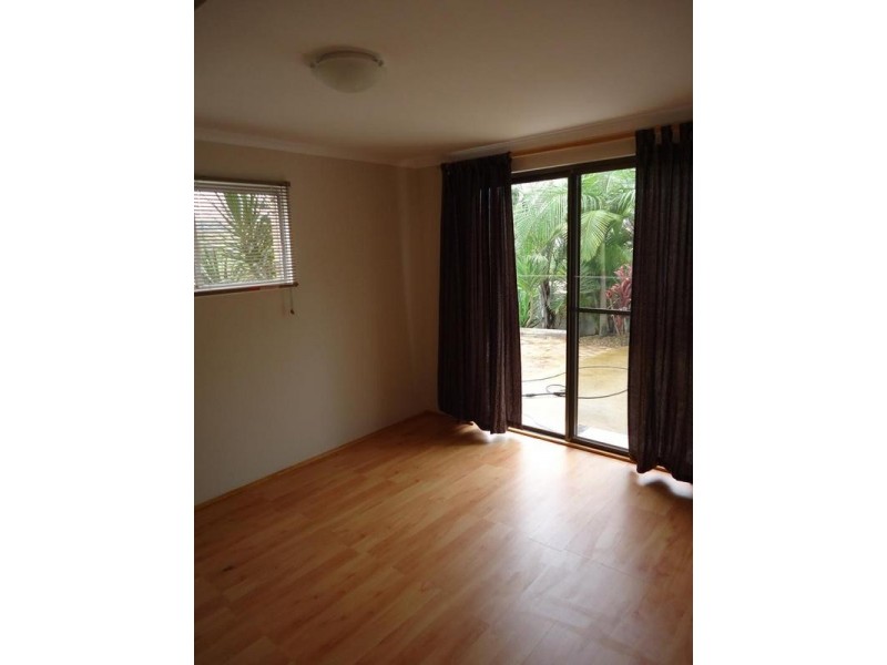 8 Douglas Street, Nambour QLD 4560