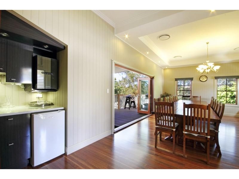 32 Hill Street, Woombye QLD 4559