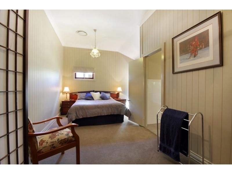 32 Hill Street, Woombye QLD 4559