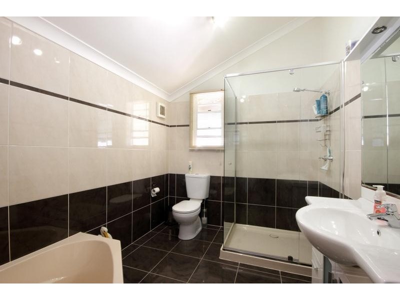 32 Hill Street, Woombye QLD 4559