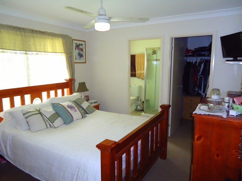 10 Lucille Court, Nambour QLD 4560