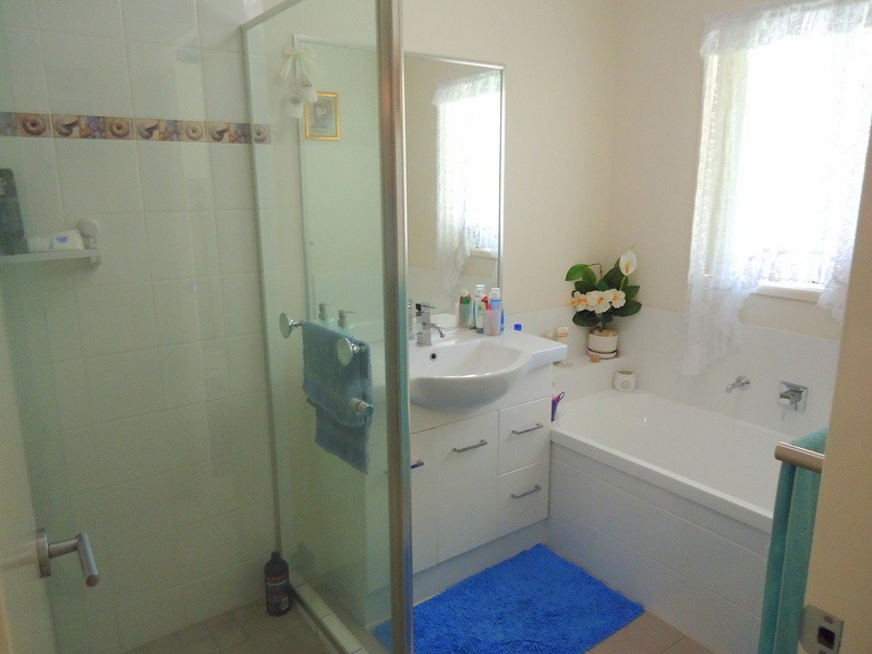 10 Lucille Court, Nambour QLD 4560