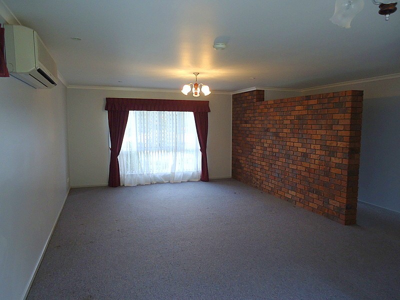 16 Lachlan Avenue, Nambour QLD 4560