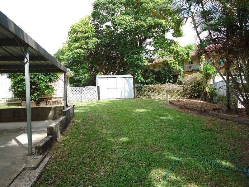 27 Waterfall Road, Nambour QLD 4560