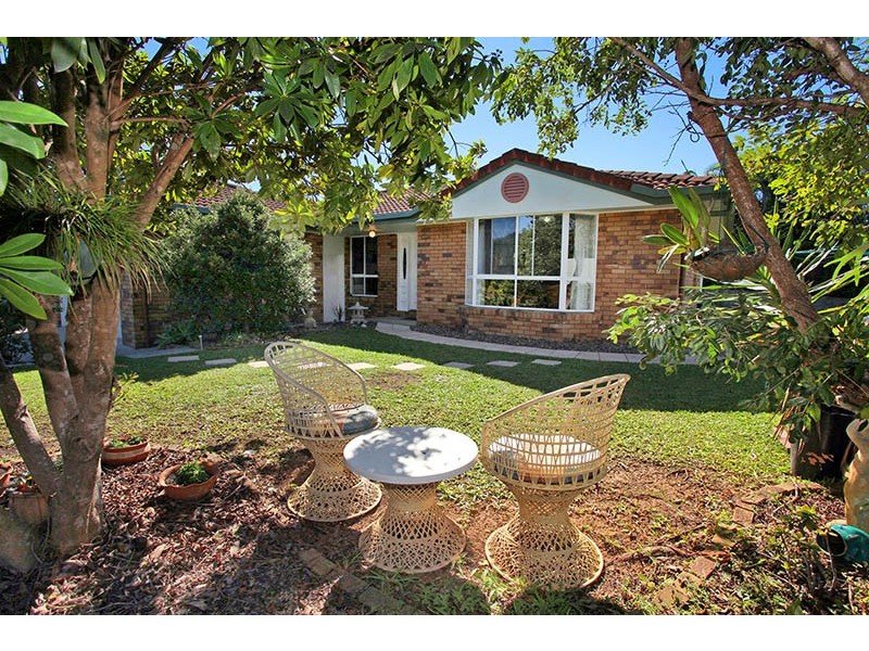 9 Headwaters Court, Yandina QLD 4561