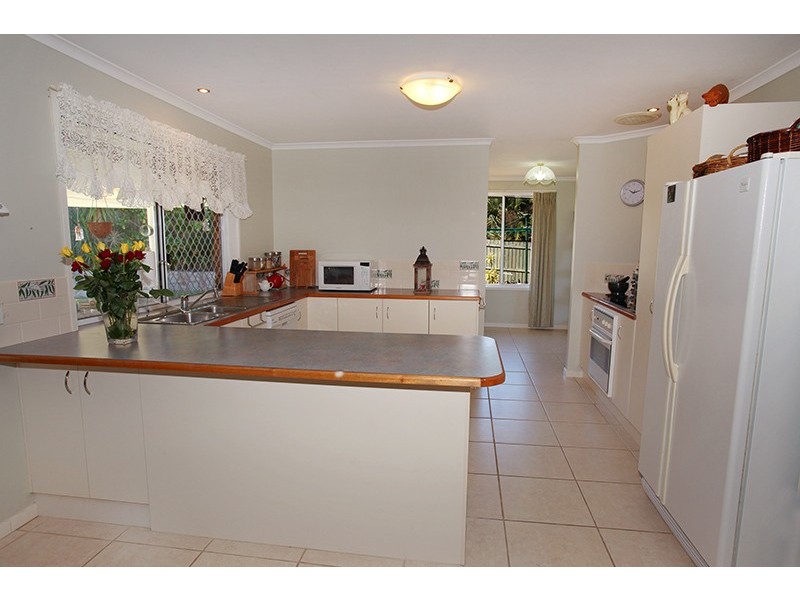 9 Headwaters Court, Yandina QLD 4561