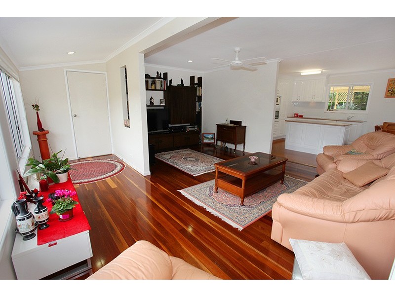 7 Bonney Street, Nambour QLD 4560