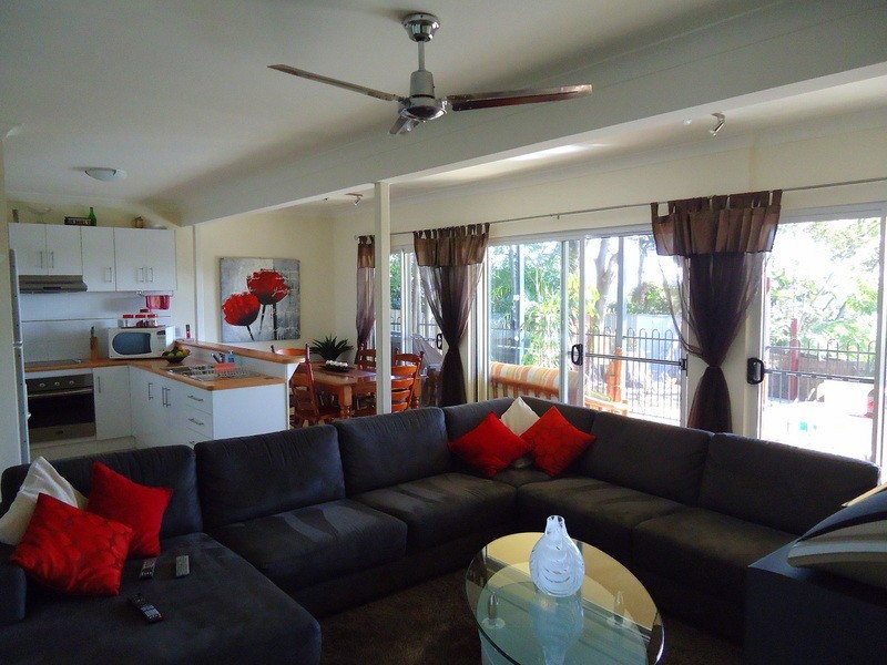 2/235 Main Road, Maroochydore QLD 4558