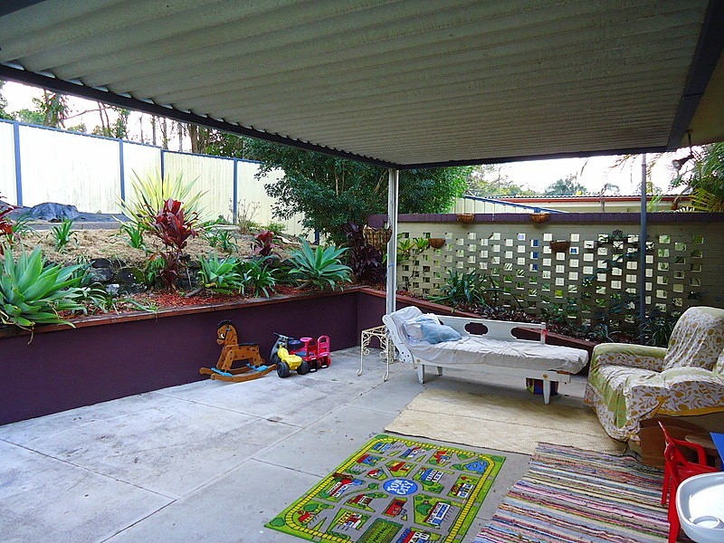 6 Coes Creek Road, Burnside QLD 4560