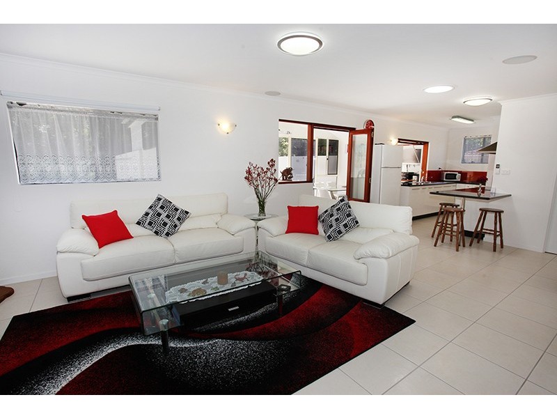 23 Elizabeth Way, Nambour QLD 4560
