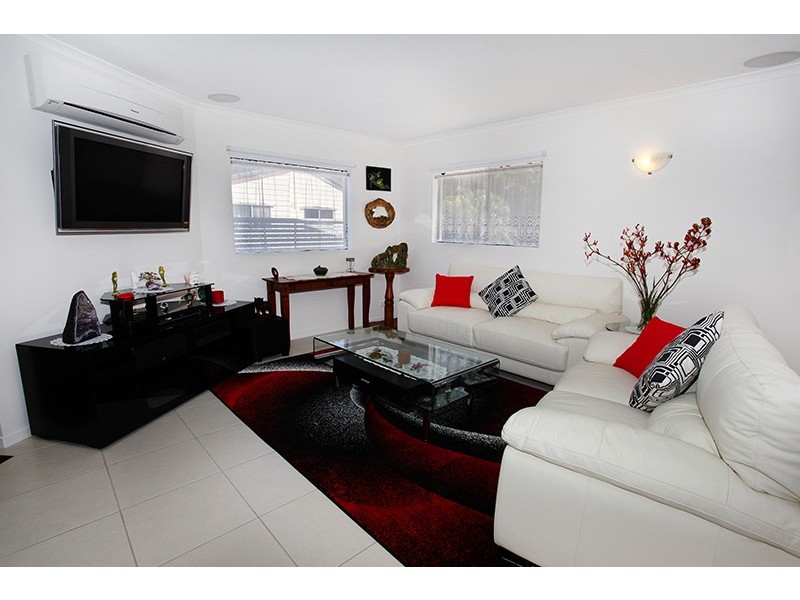 23 Elizabeth Way, Nambour QLD 4560