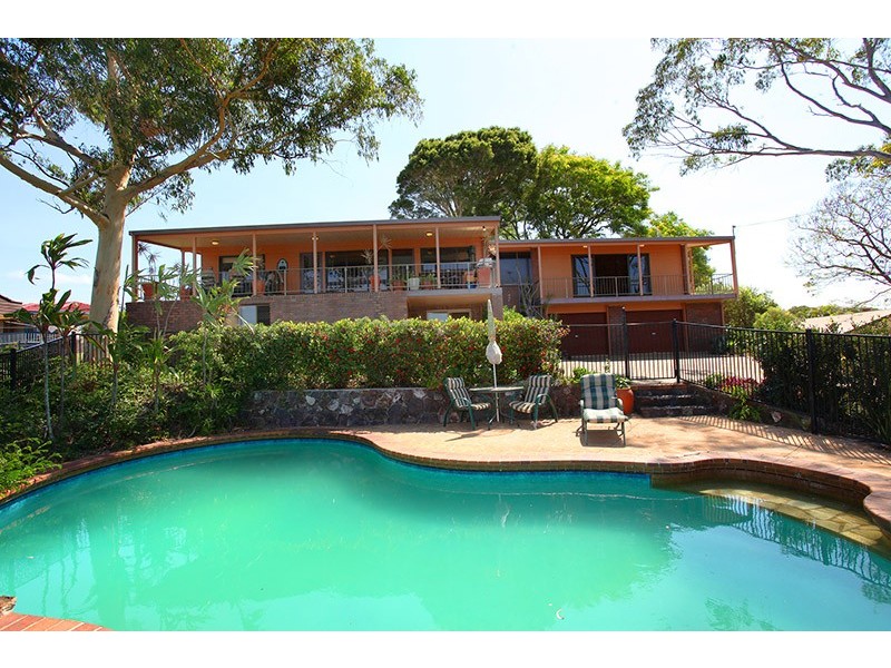 7 St James Court, Nambour QLD 4560