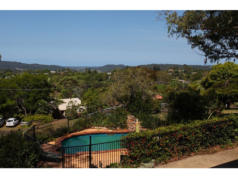 7 St James Court, Nambour QLD 4560