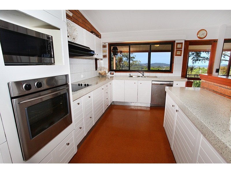 7 St James Court, Nambour QLD 4560