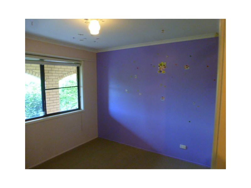 4 Cunningham Crescent, Nambour QLD 4560