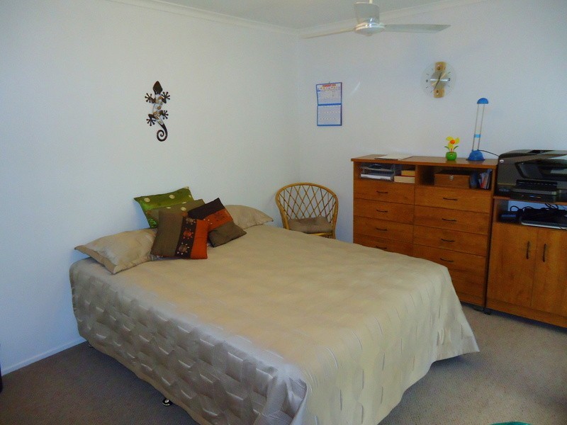 2/1 Parkvista Court, Burnside QLD 4560
