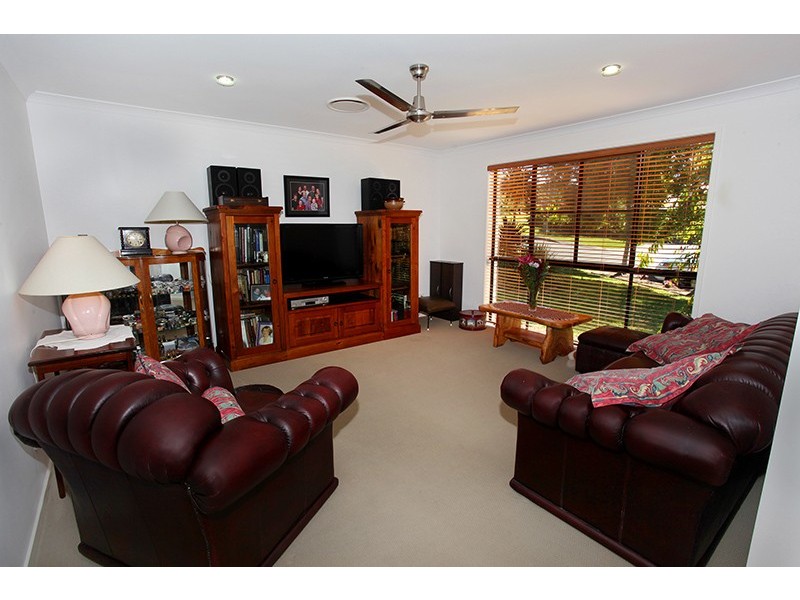 1 Bright Court, Burnside QLD 4560
