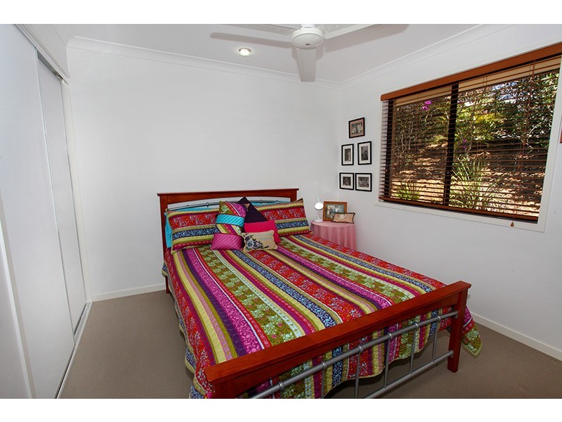 1 Bright Court, Burnside QLD 4560