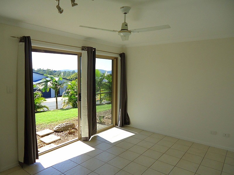 8 Dalzell Court, Burnside QLD 4560