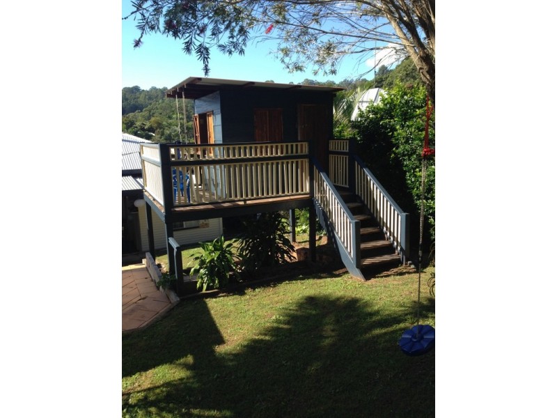 4 Mayfield Street, Nambour QLD 4560