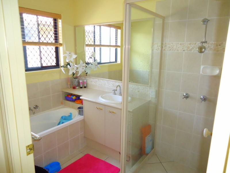 59 O’Reilly Road, Caloundra West QLD 4551